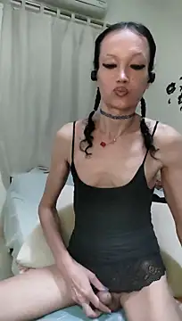Tselka Adlı Modelin Canlı XXX Sohbeti