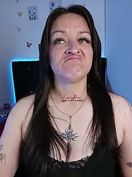 Isa_bluee live XXX chat