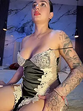 KyleXBrown Adlı Modelin Canlı XXX Sohbeti
