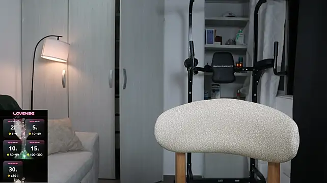 XXX chat uživo modela Paradise_boy__