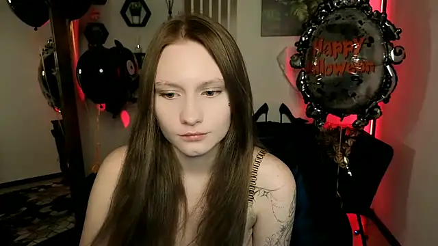 ElodieRenaud's Live XXX Chat