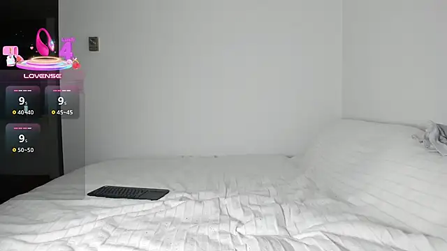 KeelyGar22 现场XXX聊天
