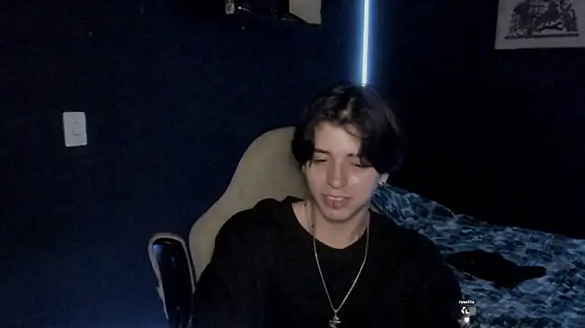 دردشة Angel_Miguel_1 الجنسية المباشرة