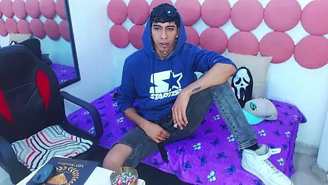 Drake_Jack Chat XXX in diretta