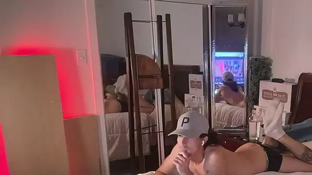 DylanBrook XXX чат на живо