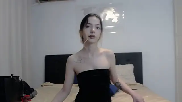 XXX chat uživo modela IvyGlowX