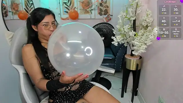 Chat XXX ao vivo de Lilith_Mills
