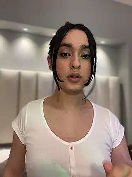 MiahWindsor: онлайн-секс-чат
