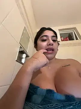 แชท XXX สดของ Monica17