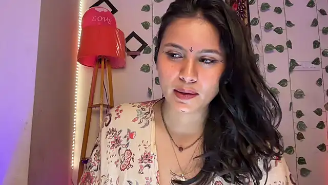 Naira_fitn Live XXX chat