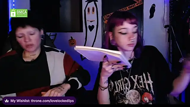 Chat XXX en directo de lovelockedlips