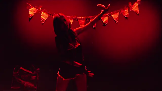 Moon-Velvet: απευθείας συνομιλία ΧΧΧ