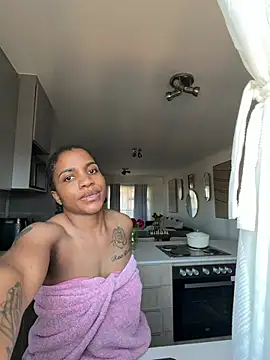 Chat +18 de Milkypucy ao vivo