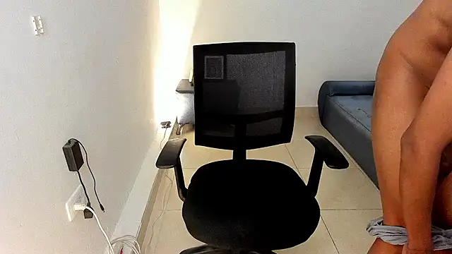 marlo_vip: онлайн-секс-чат