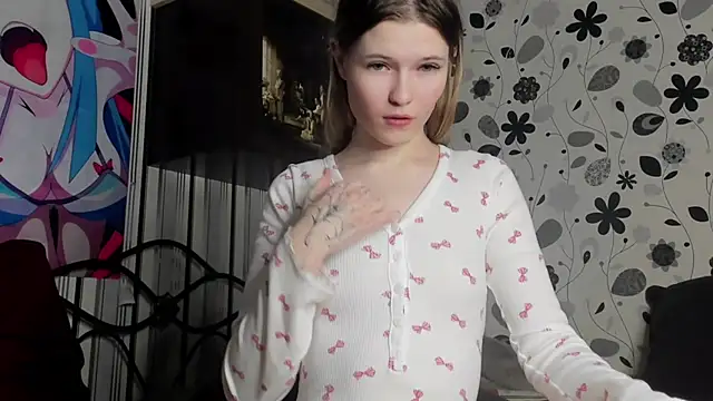 LynHillaire 现场XXX聊天