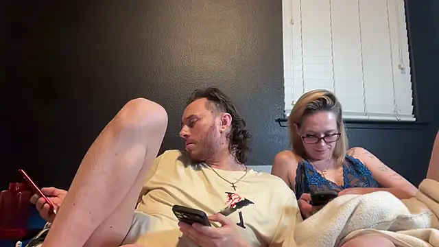 Chat XXX Live hungandcloudy
