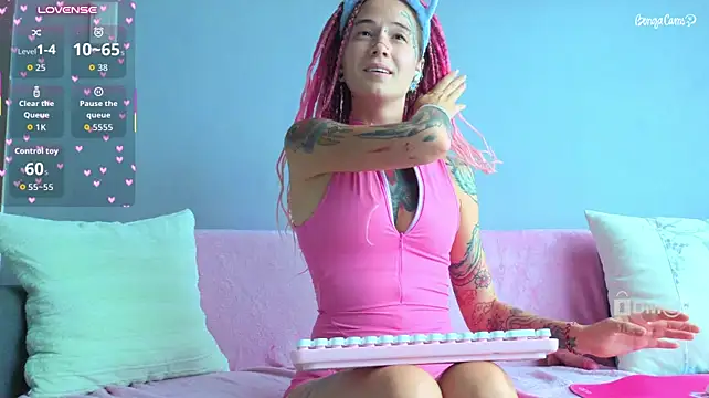 XXX chat uživo modela Ne_Sonya
