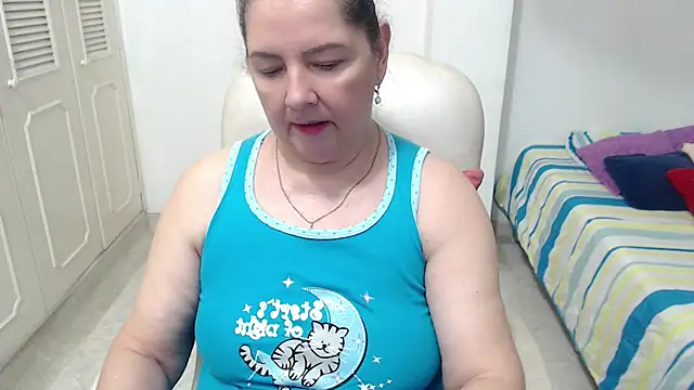 Chatroom XXX en direct de leonela_69