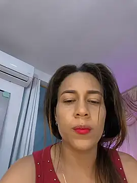 Nanybaker95 라이브 XXX 채팅
