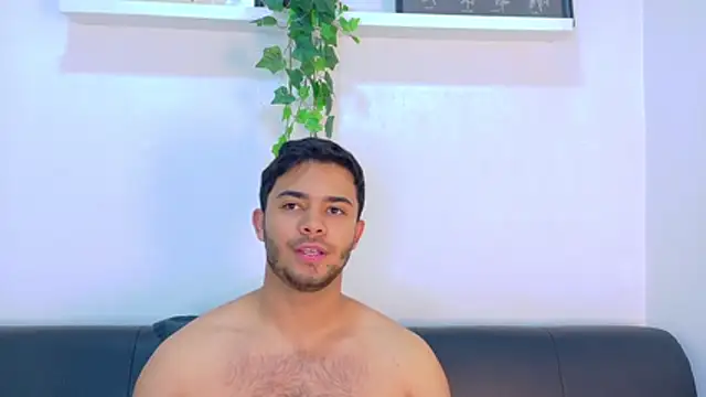 Chat +18 de TylerWest_ ao vivo