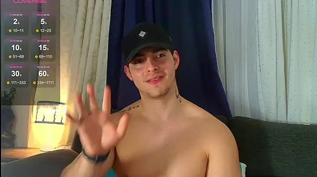 Онлайн чат XXX thomydream