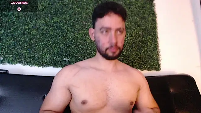Онлайн чат XXX sam_ford_2