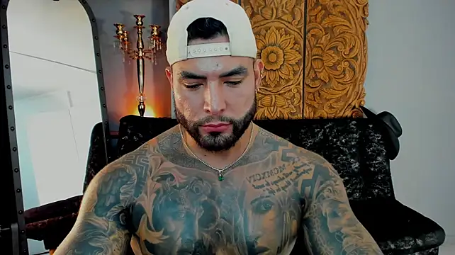 Онлайн чат XXX Aaron_Vega