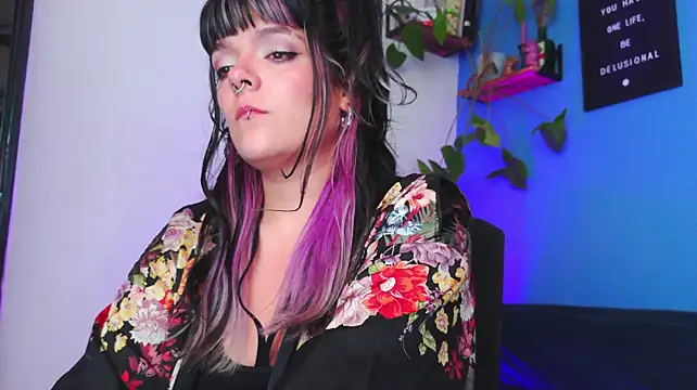 purple_em69's Live XXX Chat