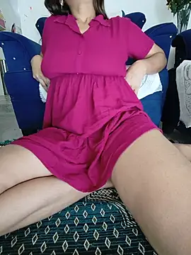 Saniya76's Live XXX Chat