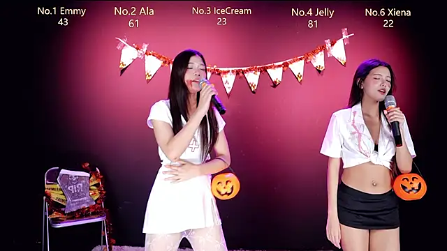แชท XXX สดของ Moon-Velvet