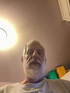 Chat XXX ao vivo de PierPesaroX