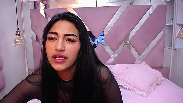 luisamorety Chat XXX live