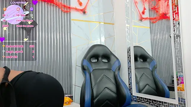 kata_97 Chat XXX in diretta