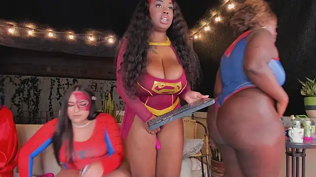 Chanel_boobs2's Live XXX Chat
