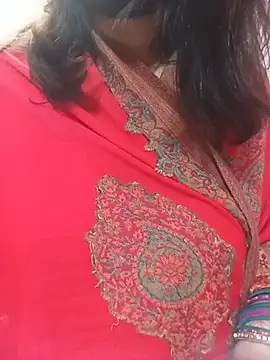 צ'אט XXX בשידור חי של Honey_Babe06