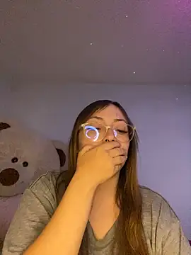 Caamii_'s Live XXX Chat