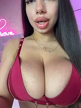 Ariaa_noir Adlı Modelin Canlı XXX Sohbeti