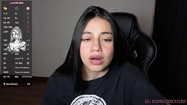 Chat XXX ao vivo de val_bardot