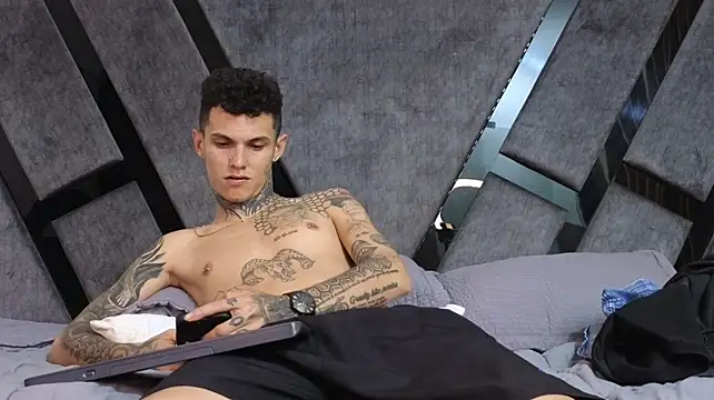 Paulo_527 Chat XXX in diretta