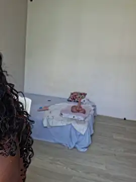 Kamdollie Chat XXX in diretta