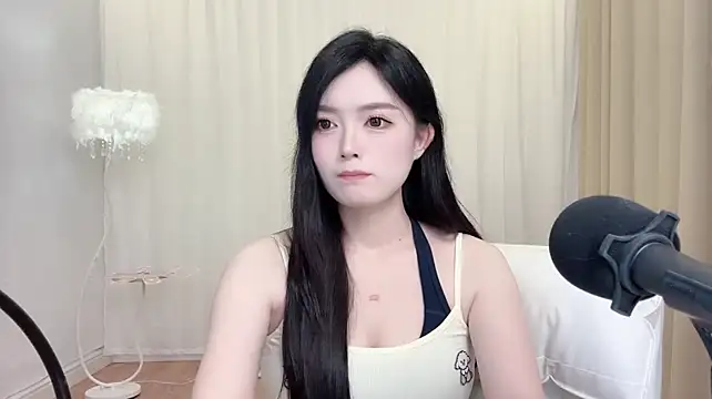 LiLy0608 – Live XXX-chat