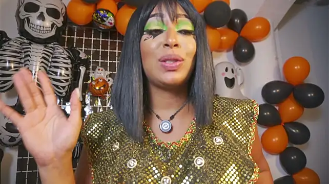 Chatroom XXX en direct de charlottelover21