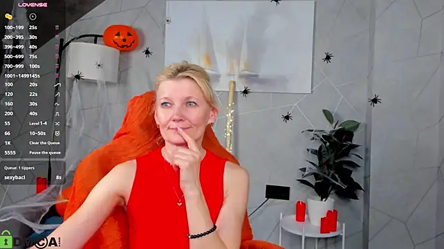 Julie_Lucas Chat XXX live