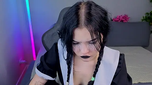 Nikki_doll – Naživo XXX chat