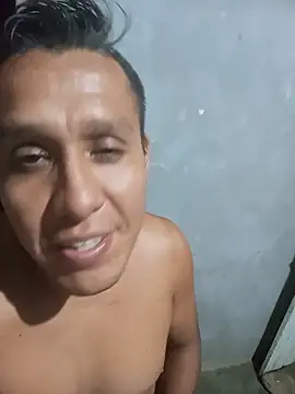 Leoncaliente07 Webcam Show