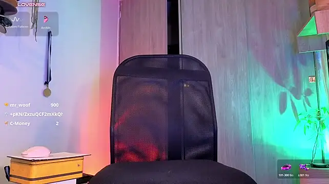 Онлайн чат XXX riky_11