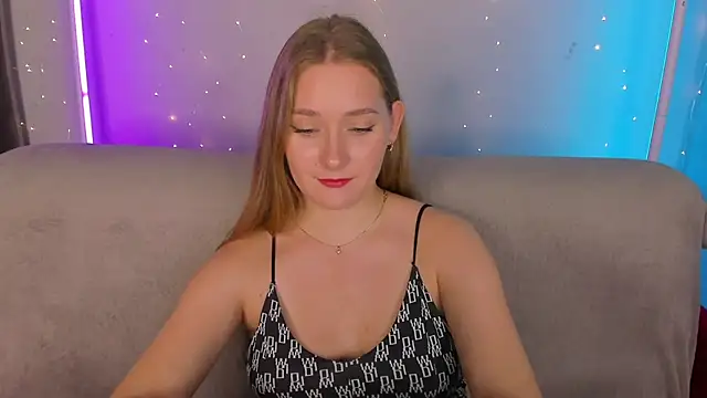 AlinaVice's Live XXX Chat