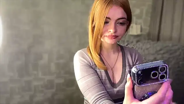 Chat +18 de Elirya ao vivo