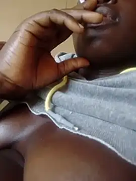Hazel2545's Live XXX Chat