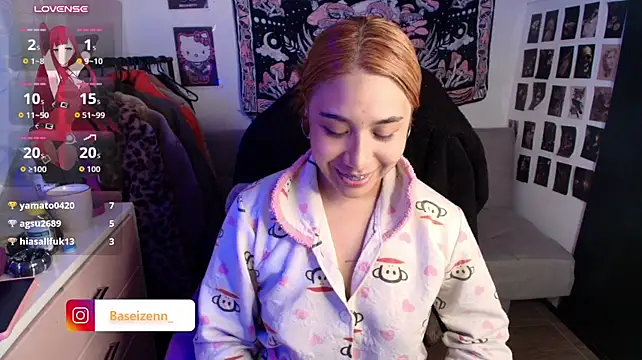 exodiakinky2's Live XXX Chat
